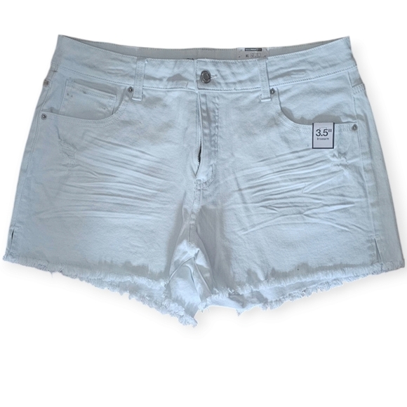 New TIME AND TRU WhiteRelaxed Fit Raw Frayed Hem Distressed Shorts Plus Size 14 - Picture 1 of 5